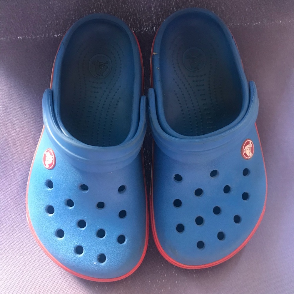 Crocs